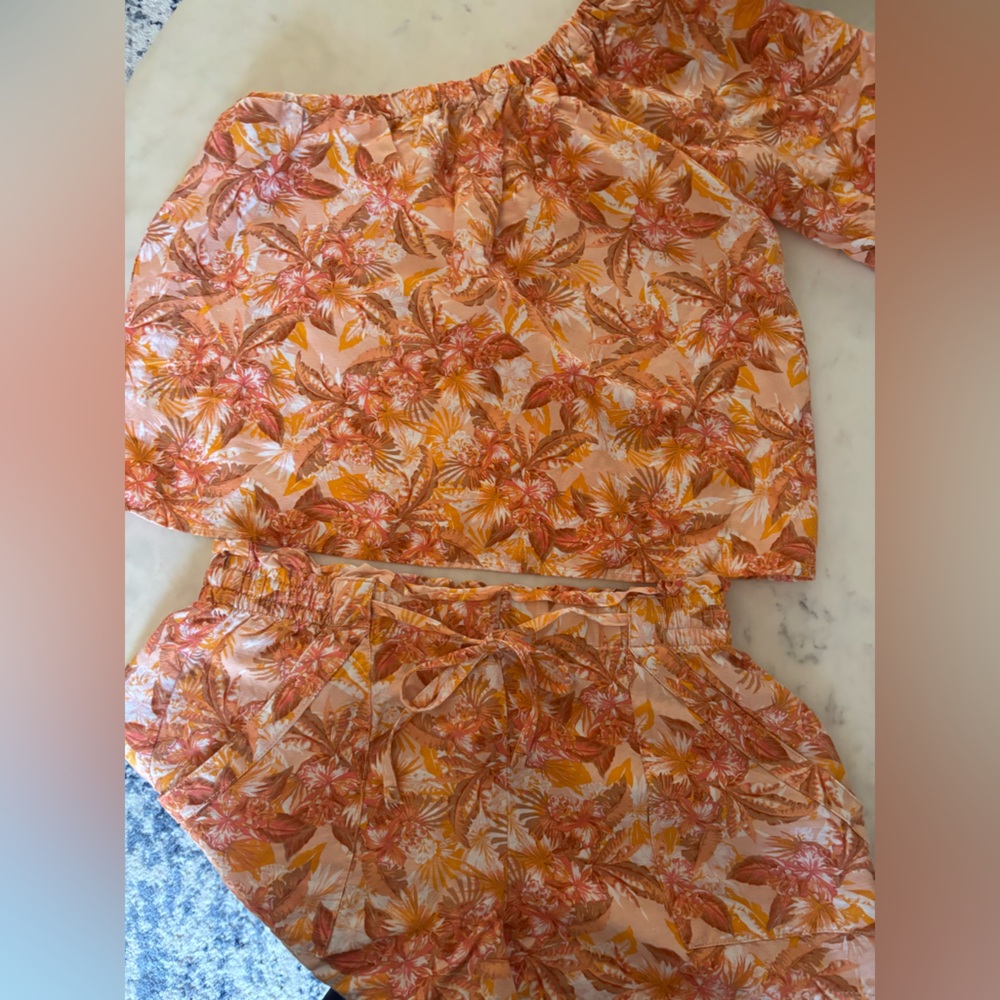 LOFT Floral Print Matching Set - Orange and Pink (top small/ bottoms medium)